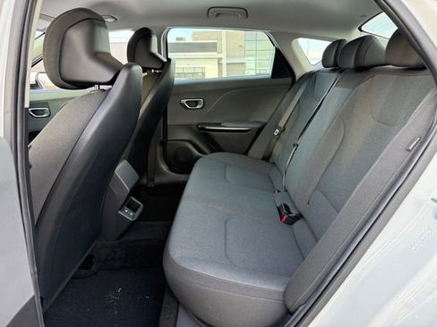 Certified 2025 Kia K4 LXS image 16