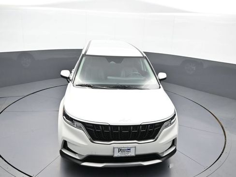 Certified 2024 Kia Carnival LX FWD image 34