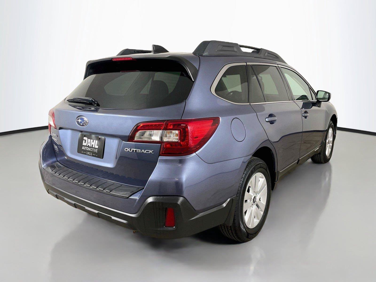 Used 2018 Subaru Outback 2.5i Premium AWD/4WD image 13