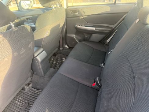 Used 2016 Subaru Impreza 2.0i Premium image 8