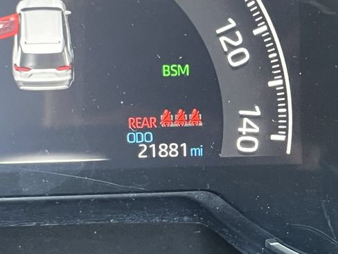 Used 2024 Toyota RAV4 XLE Premium FWD image 12