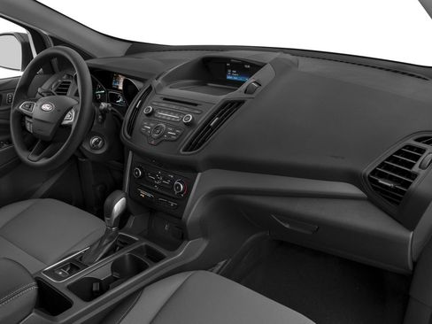 Used 2017 Ford Escape SE w/ Equipment Group 201A FWD image 10