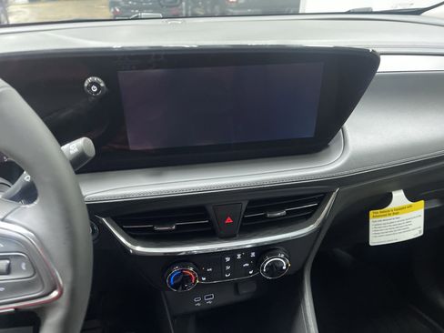 Used 2026 Buick Encore GX Preferred w/ Comfort Package image 29