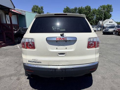 Used 2012 GMC Acadia SLE w/ LPO, 'HIT The Road' Package FWD image 4