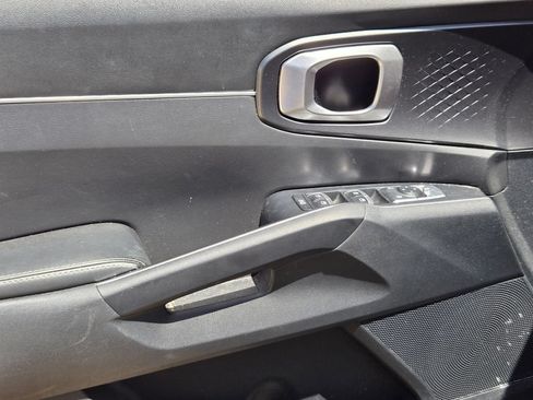 Used 2022 Kia Sorento S w/ Panoramic Sunroof Package FWD image 10