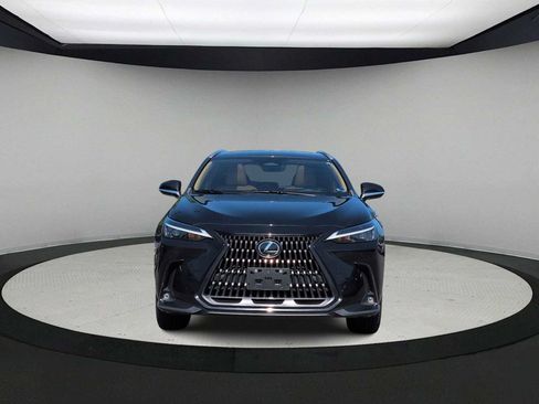 Used 2022 Lexus NX 350 AWD image 3