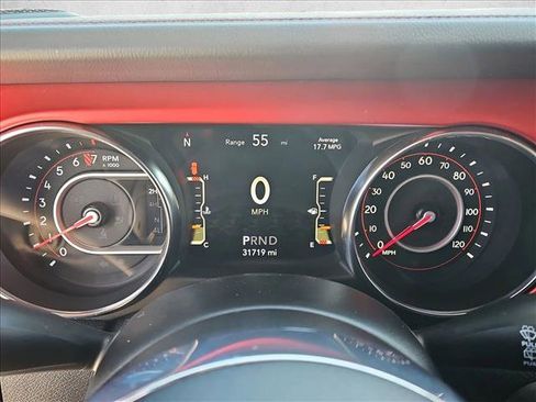 Used 2021 Jeep Wrangler Unlimited Rubicon w/ Xtreme Recon 35" Tire Package image 11