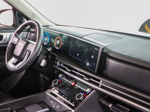 Used 2025 Hyundai Santa Fe XRT image 27