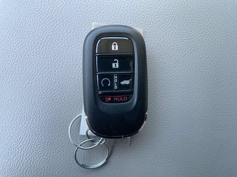 Used 2025 Honda CR-V EX-L image 29