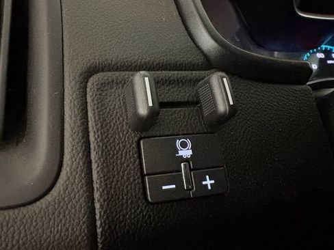 Used 2019 Chevrolet Colorado ZR2 w/ LPO, Power Package image 13