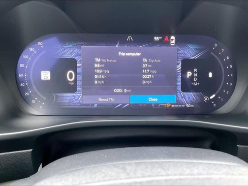 New 2026 Volvo XC40 B5 Plus w/ Protection Package Premier image 19