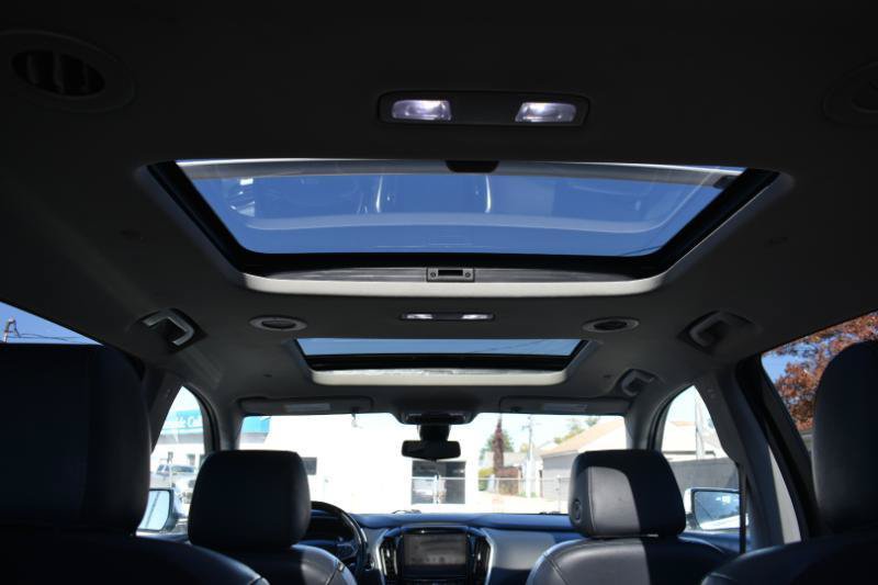 Used 2019 Chevrolet Traverse Premier w/ LPO, 'HIT The Road' Package AWD/4WD image 13