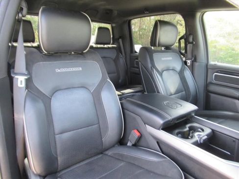 Used 2021 RAM 1500 Laramie image 9