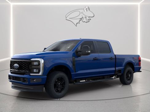 Used 2026 Ford F250 XL w/ STX Appearance Package AWD/4WD image 2
