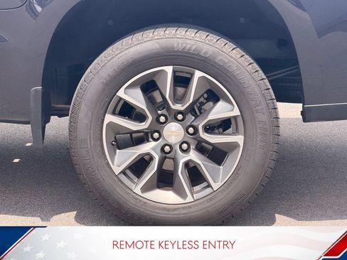 Used 2021 Chevrolet Silverado 1500 LT Trail Boss w/ Convenience Package II AWD/4WD image 8