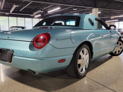 Used 2002 Ford Thunderbird RWD image 33