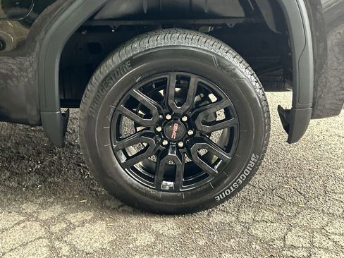 Used 2025 GMC Sierra 1500 Elevation AWD/4WD image 11