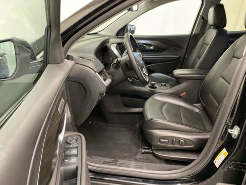 Used 2023 GMC Terrain SLT image 14
