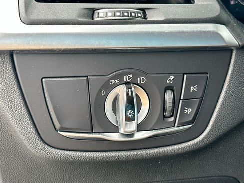 Used 2023 BMW X3 sDrive30i w/ M Sport Package RWD image 10