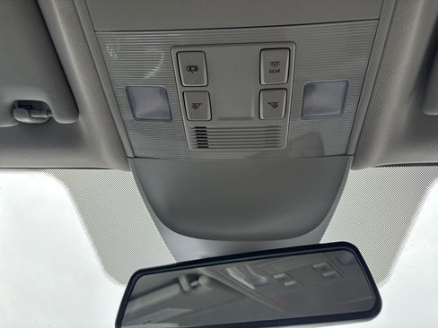 Used 2022 Volkswagen Taos S w/ IQ Drive S Package image 39