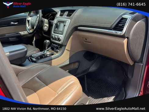 Used 2015 GMC Acadia SLT FWD image 6
