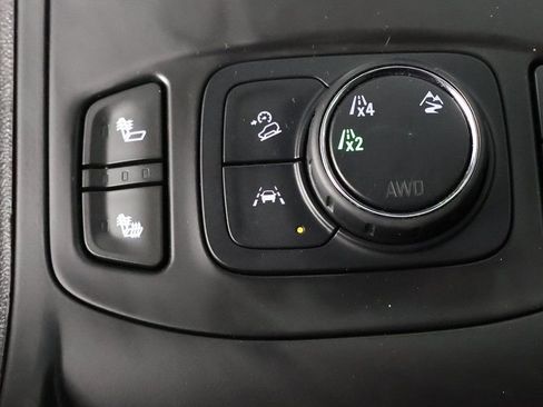 Used 2024 GMC Terrain SLE w/ Elevation Edition image 42