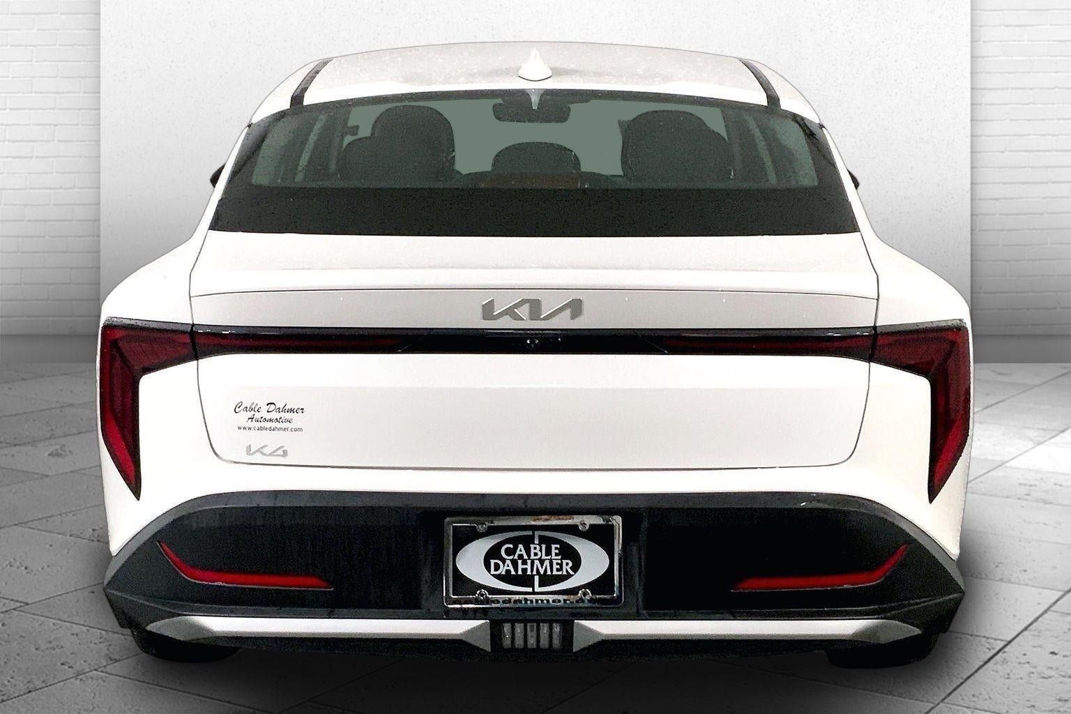 Certified 2025 Kia K4 FWD image 3