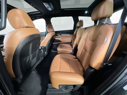 Used 2024 Kia Telluride SX X-Line image 26