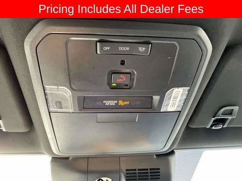 Used 2024 Toyota Tacoma TRD Off-Road AWD/4WD image 22