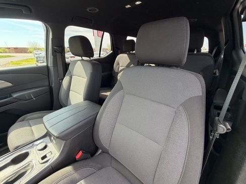 Used 2023 Chevrolet Traverse LT w/ LPO, Floor Liner Package image 7