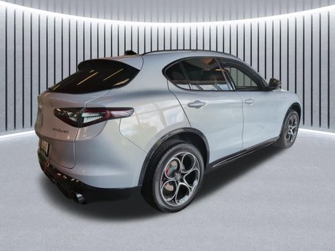 New 2026 Alfa Romeo Stelvio Sprint AWD/4WD image 5