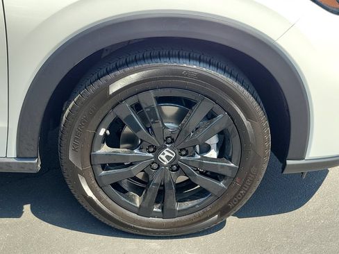 Certified 2026 Honda HR-V Sport image 6