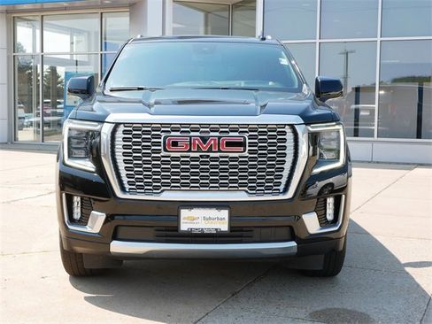 Used 2024 GMC Yukon Denali image 2