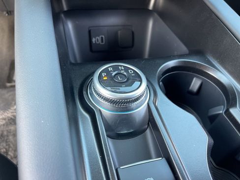 New 2026 Ford Explorer ST-Line w/ ST-Line Street Pack image 13