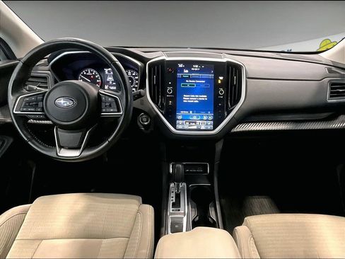 Used 2023 Subaru Ascent Premium w/ Convenience Package image 17