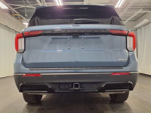 Used 2025 Ford Explorer ST-Line AWD/4WD image 6