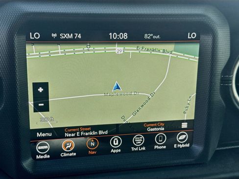 Used 2023 Jeep Wrangler Unlimited Sahara AWD/4WD image 13