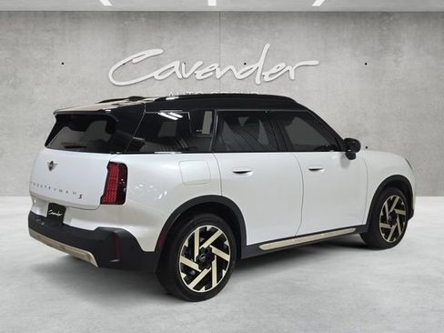 Used 2025 MINI Cooper Countryman S image 16