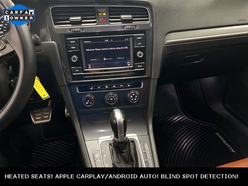 Used 2019 Volkswagen Golf Alltrack S image 24