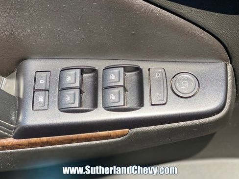 Used 2018 Chevrolet Tahoe LS AWD/4WD image 14