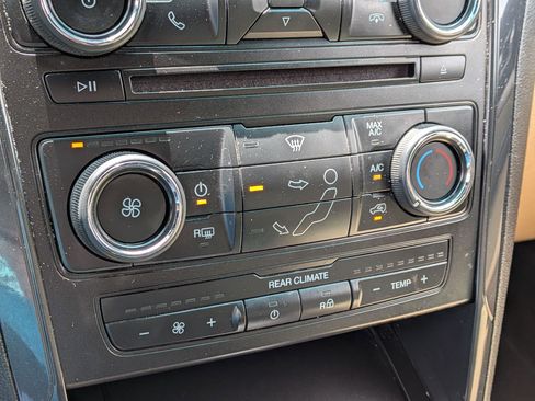 Used 2016 Ford Explorer FWD image 23