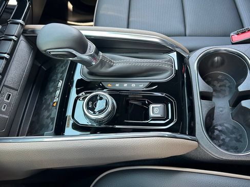 New 2026 GMC Canyon Denali AWD/4WD image 37