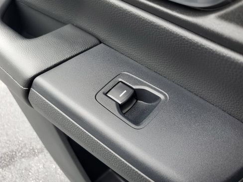Used 2023 Honda CR-V EX image 13