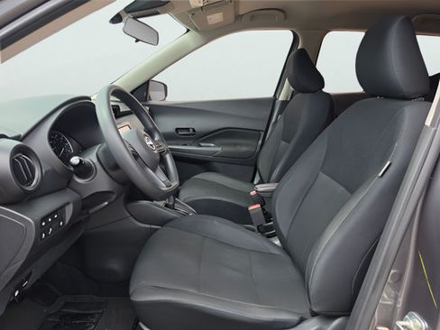 Certified 2024 Nissan Kicks S FWD image 14