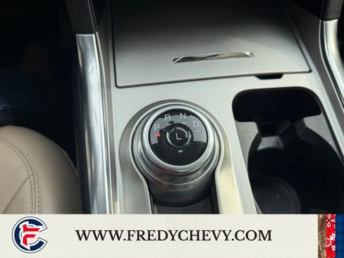 Used 2021 Ford Explorer XLT w/ Equipment Group 202A image 22