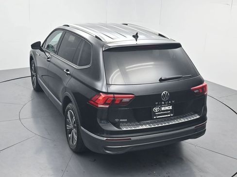 Used 2024 Volkswagen Tiguan SE FWD image 54