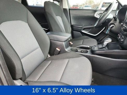 Used 2022 Kia Soul LX w/ Technology Package image 17