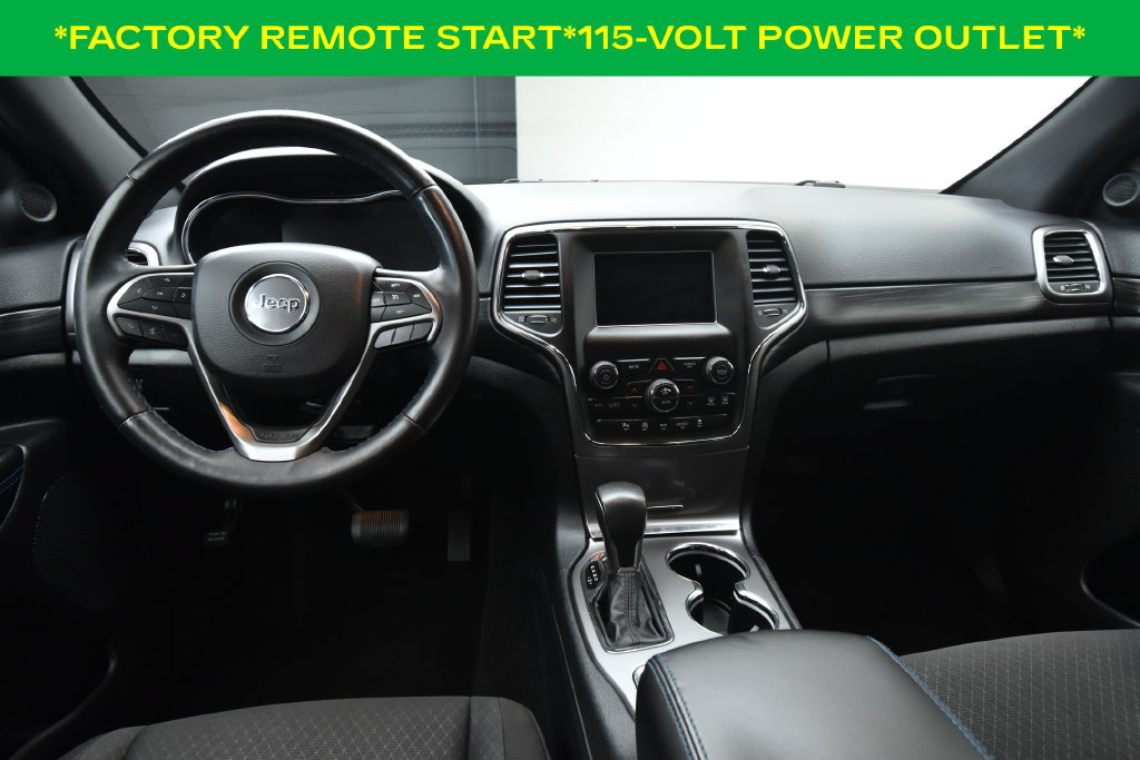Used 2019 Jeep Grand Cherokee Laredo AWD/4WD image 3