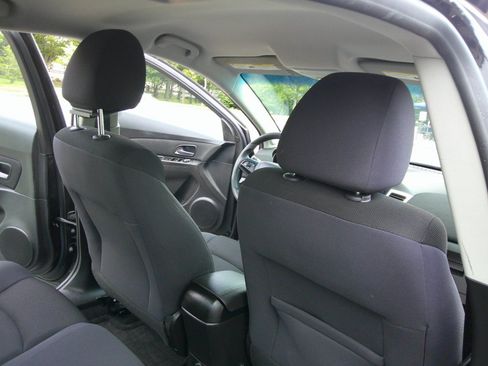 Used 2015 Chevrolet Cruze LT FWD image 37