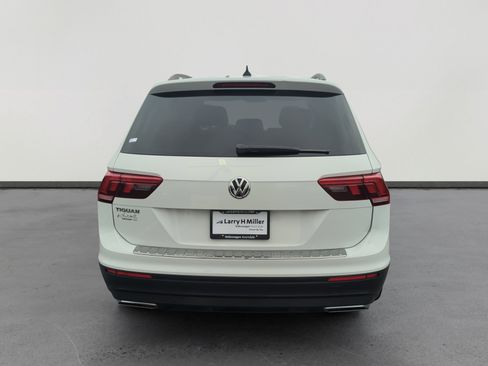 Certified 2020 Volkswagen Tiguan S image 4
